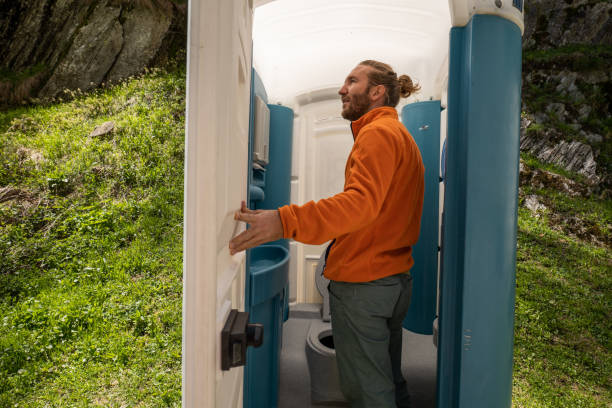 Best Sanitation services for porta potties  in Branford Center, CT