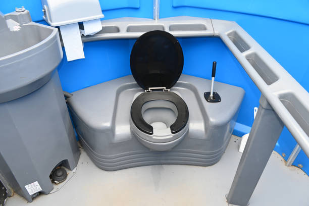 Best Luxury portable toilet rental  in Branford Center, CT